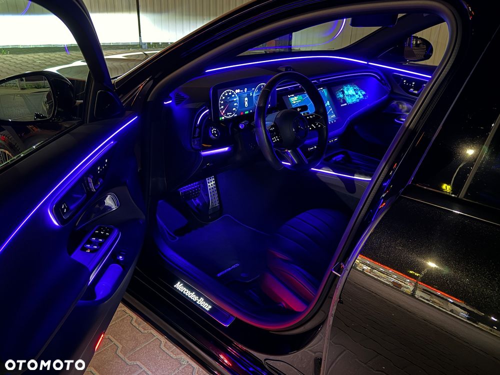 Mercedes-Benz Klasa E 300de 4Matic 9G-TRONIC AMG Line NIGHT Edition - 12