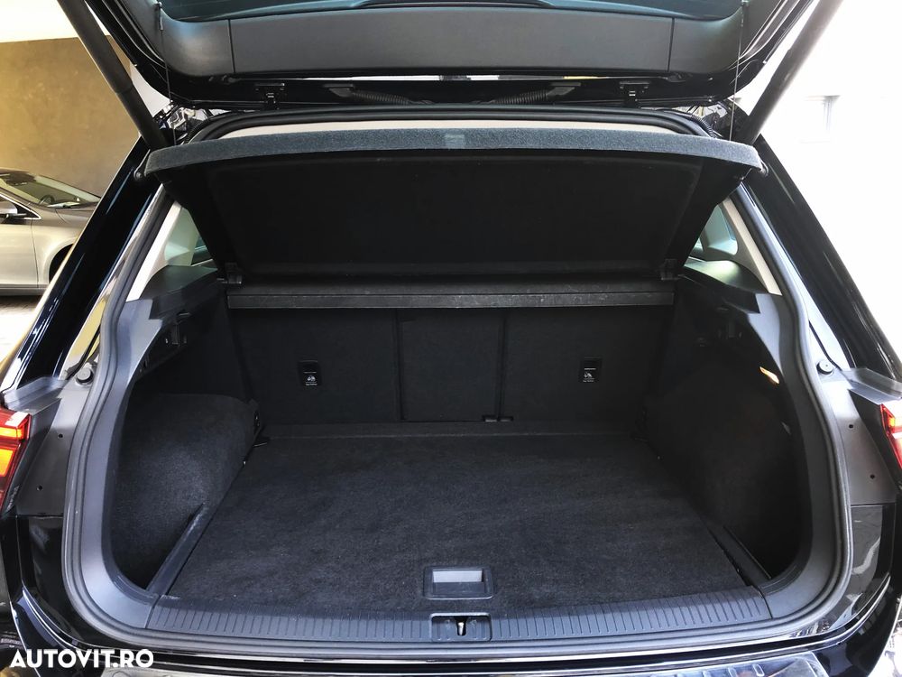 Volkswagen Tiguan 2.0 TDI SCR DSG 4Motion R-Line - 35