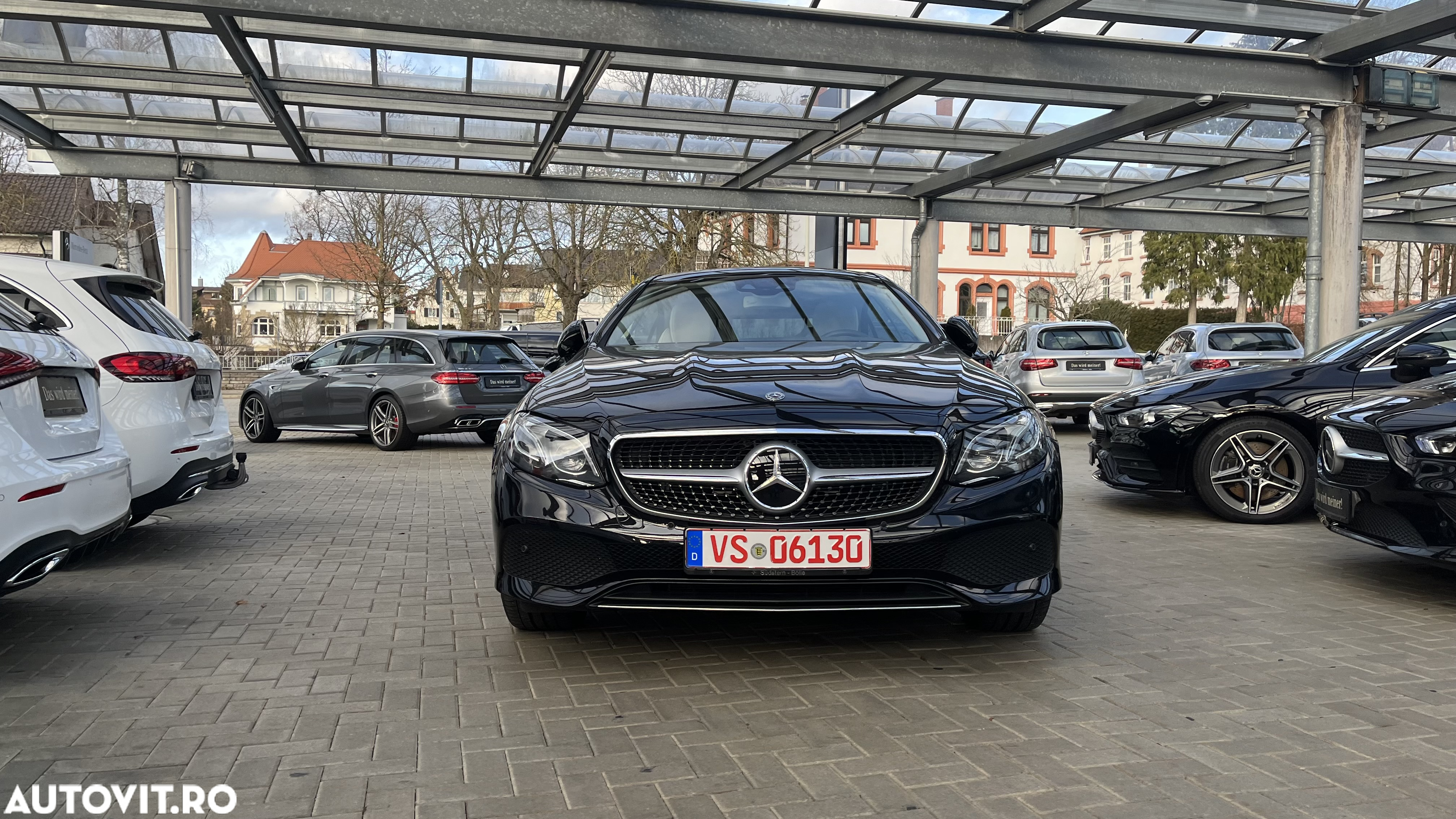 Mercedes-Benz E 400 4Matic Coupe 9G-TRONIC Avantgarde - 5