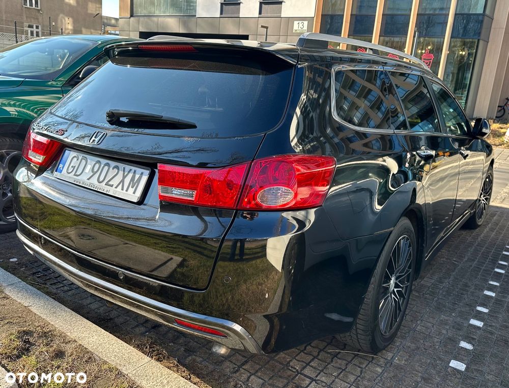 Honda Accord - 4