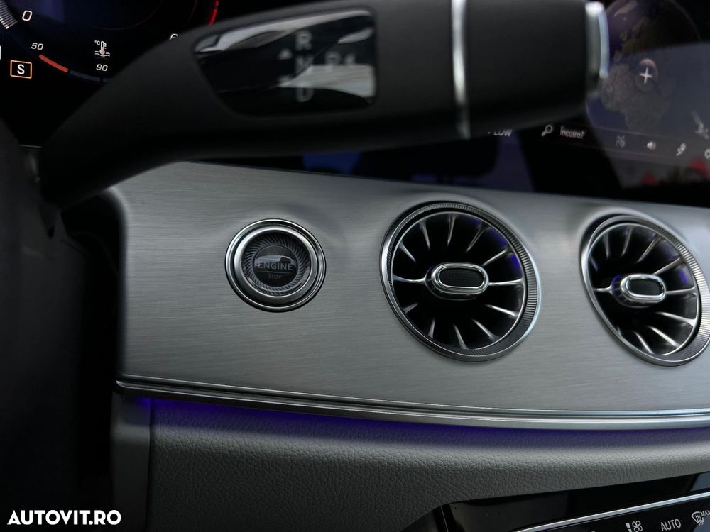 Mercedes-Benz CLS - 23