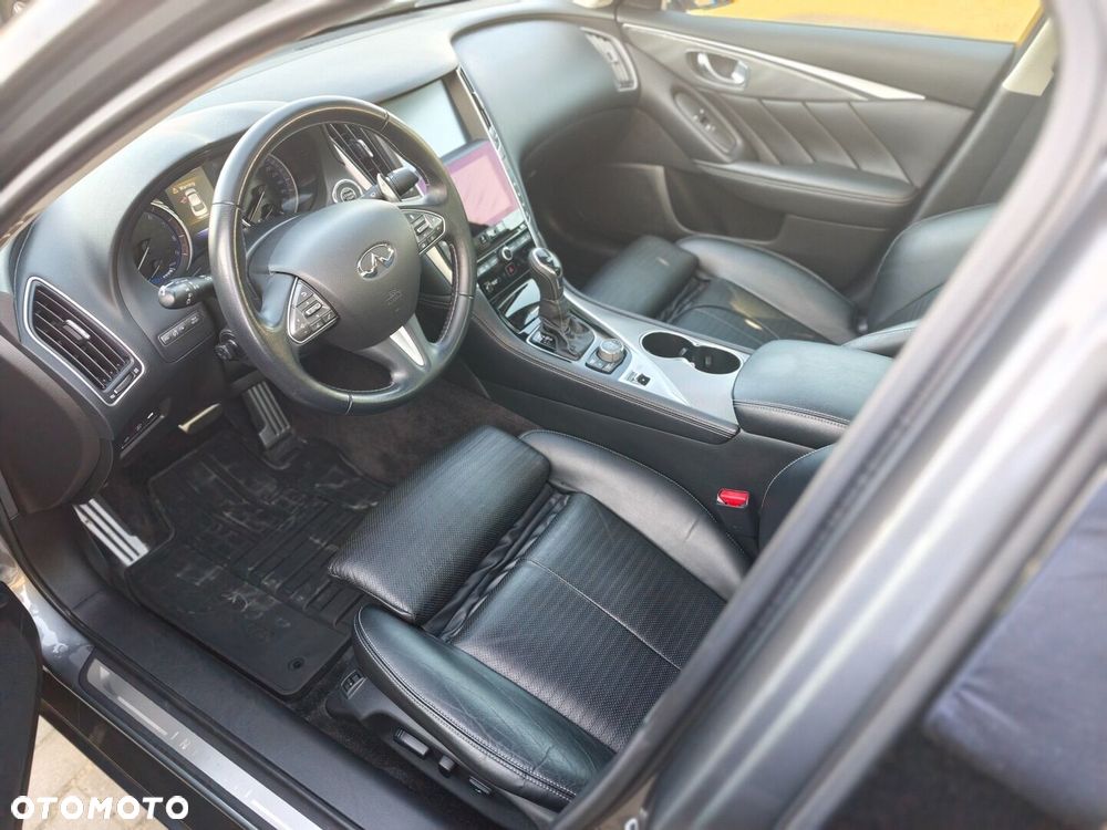 Infiniti Q50 Q50S Hybrid Sport Tech AWD - 12