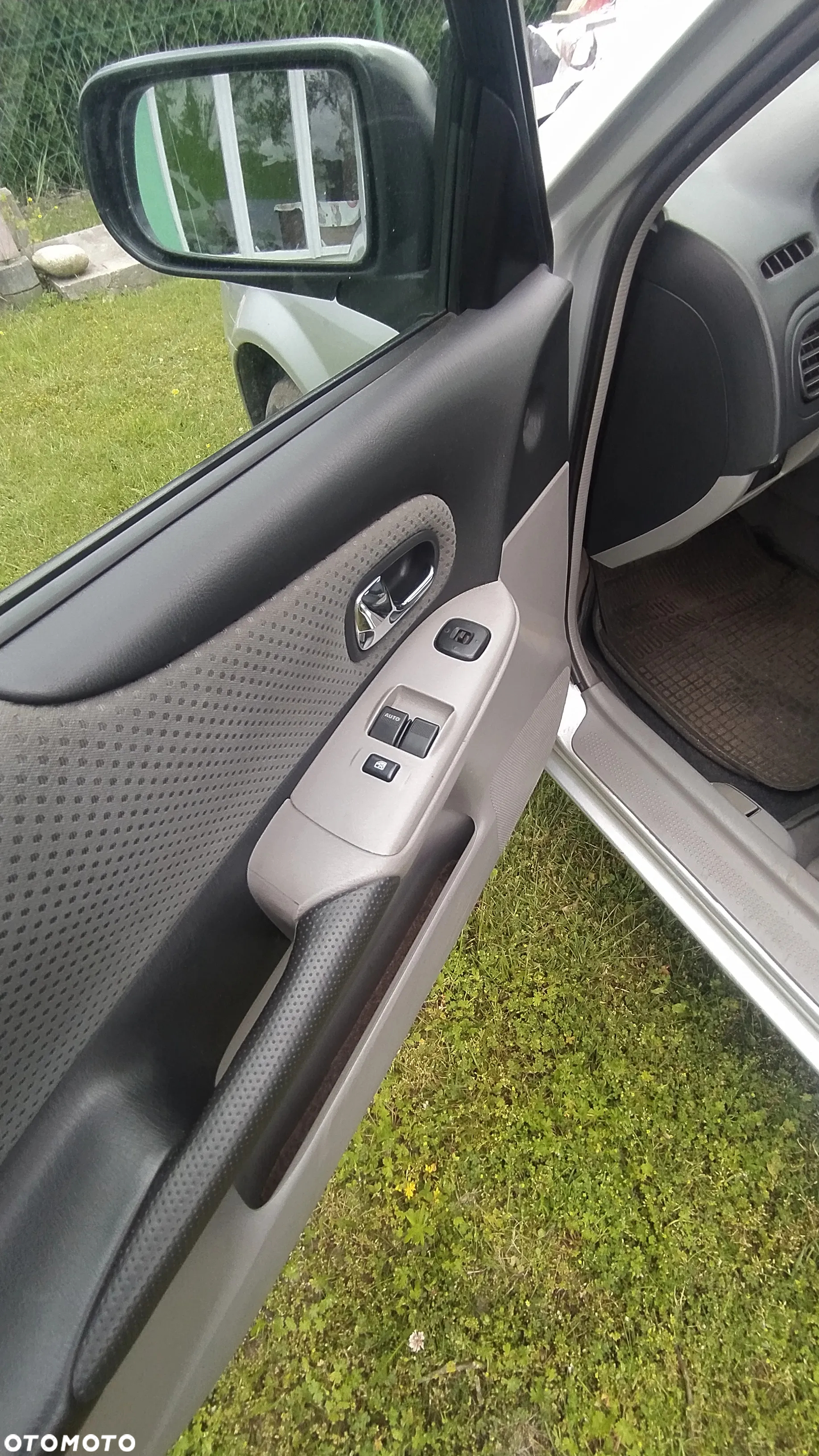 Mazda 323F 1.6 Comfort - 9