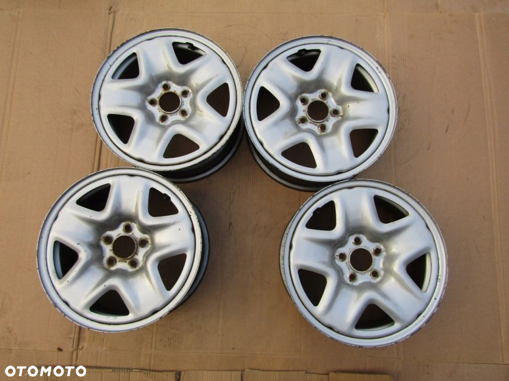 4x Felgi 17 Kia Sportage II IV Hyundai Tucson ix35 7j 5x114,3 ET50 - 9