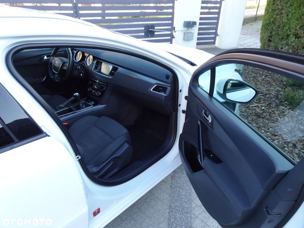 Peugeot 508 1.6 BlueHDi Allure S&S - 11