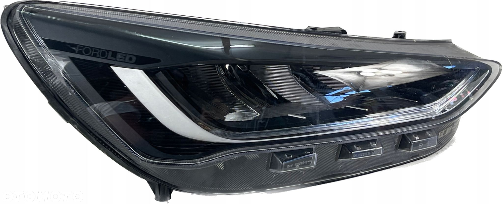 FOCUS MK4 LIFT FULL LED LAMPA PRAWA NX7B-13E014-CD - 2