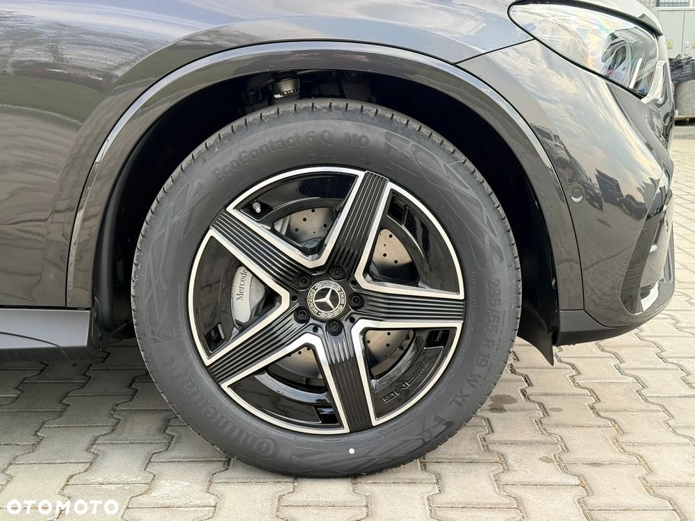 Mercedes-Benz GLC - 10