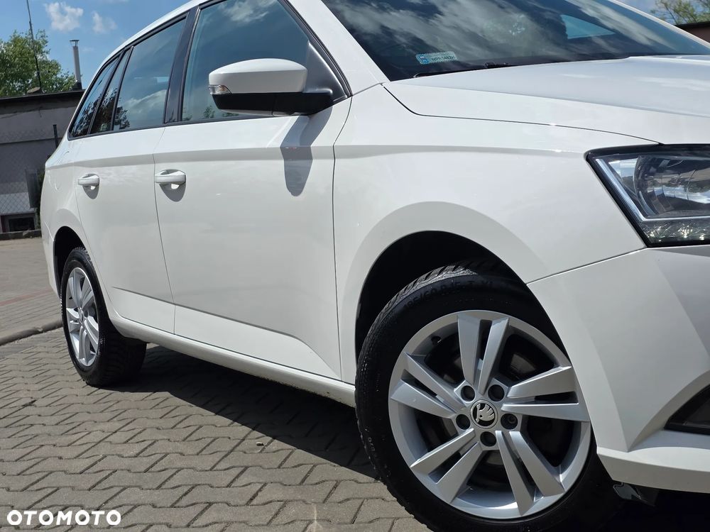 Skoda Fabia 1.0 TSI Ambition - 4