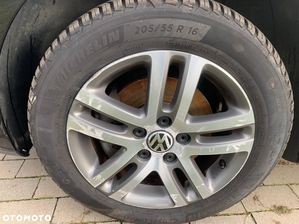 Volkswagen Touran 2.0 TDI DPF Comfortline - 15