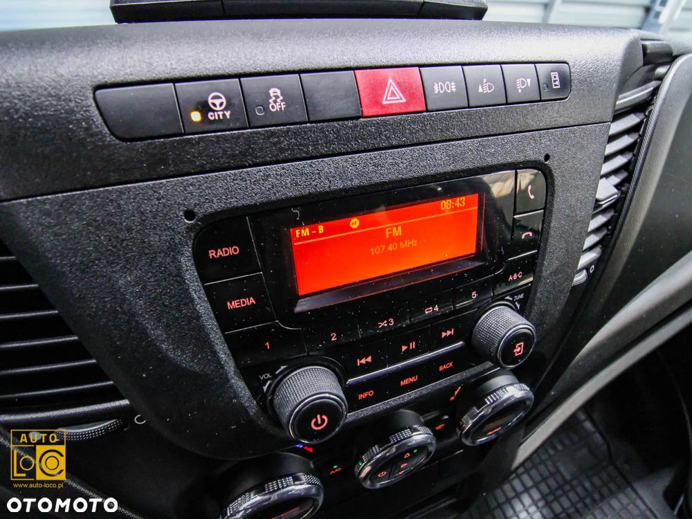 Iveco DAILY MAXI 3,0D 35S18 + BRYGADÓWKA 7 OSÓB - HAUSER !!! - 20