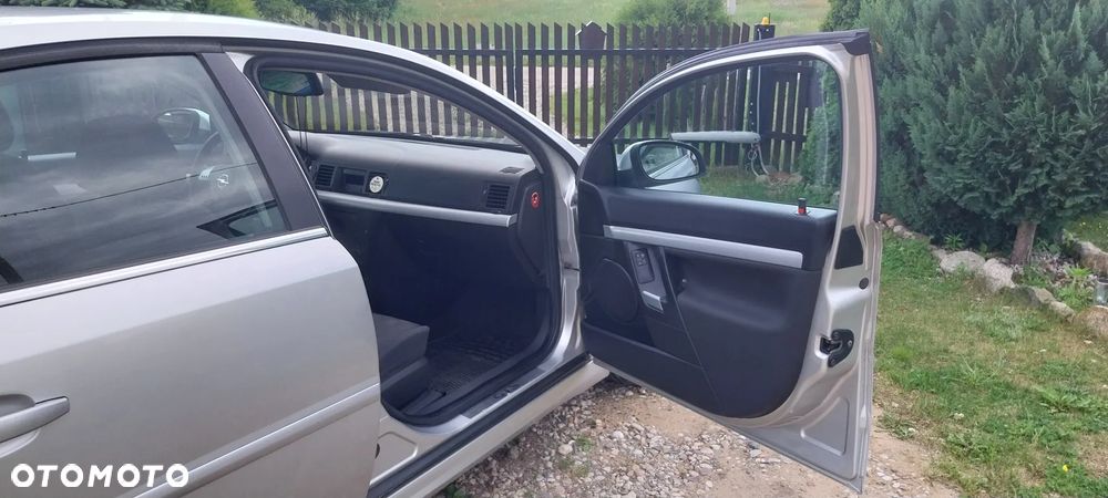 Opel Vectra 1.8 - 12