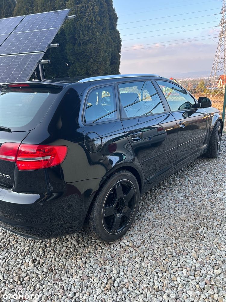 Audi A3 Sportback - 4