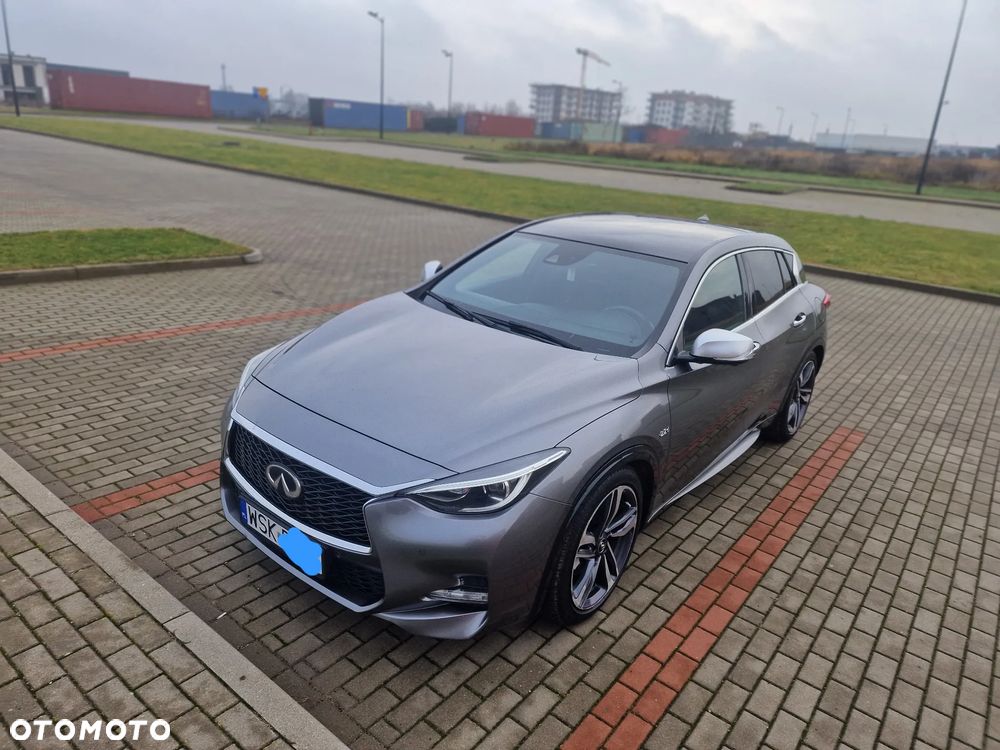 Infiniti Q30 2.2d DCT Premium Tech - 7