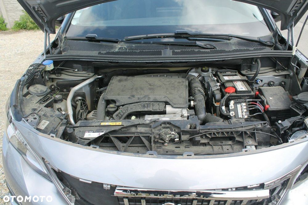 Peugeot 3008 - 18