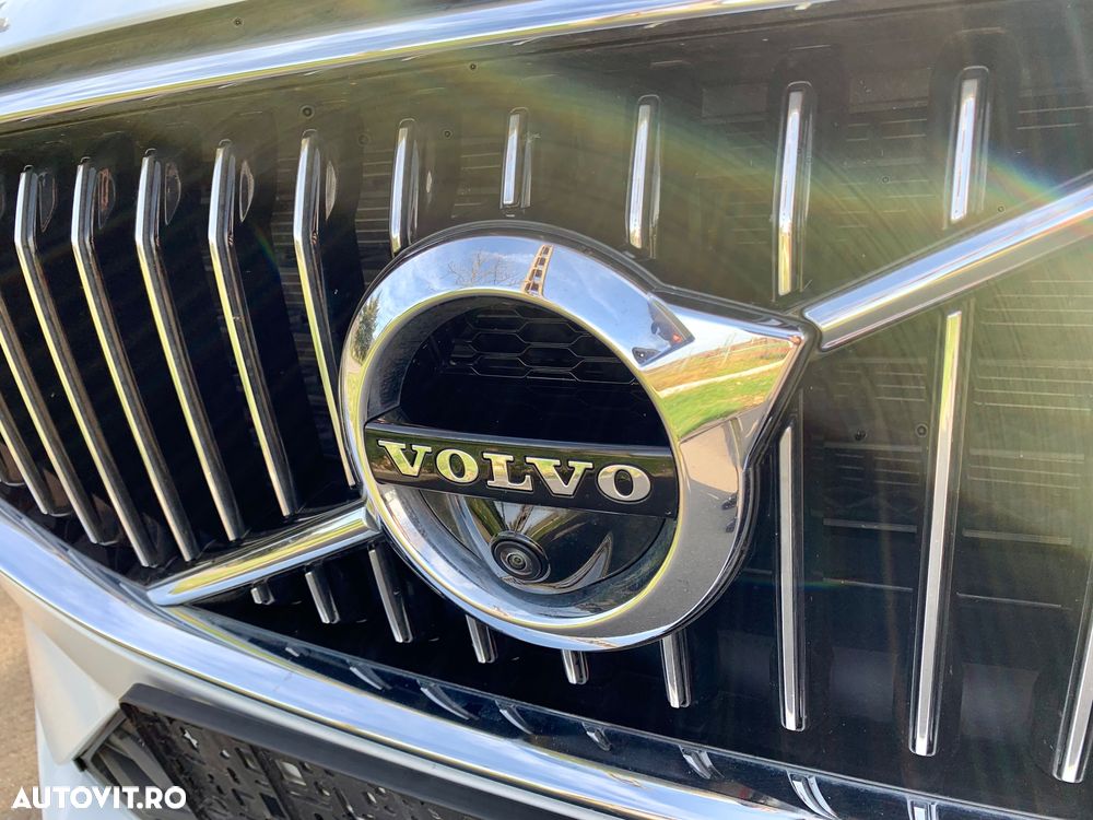 Volvo XC 60 T8 Twin Engine AWD Inscription - 24