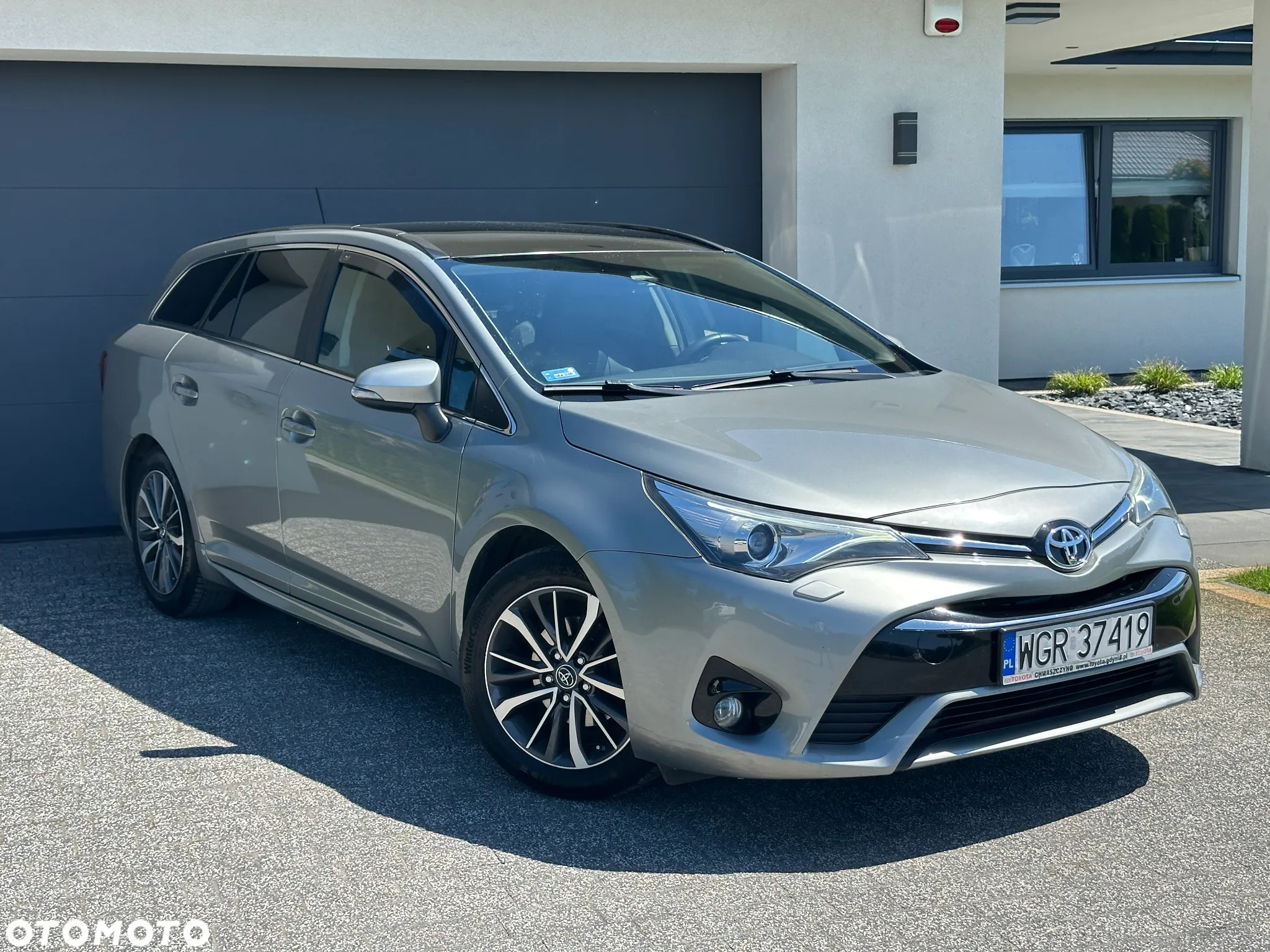 Toyota Avensis 1.8 Prestige MS - 2
