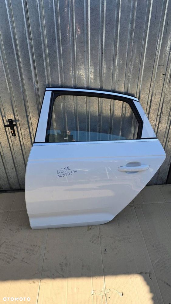 drzwi lewy tyl sedan audi a4 b9 8w ls9r kompletne - 2