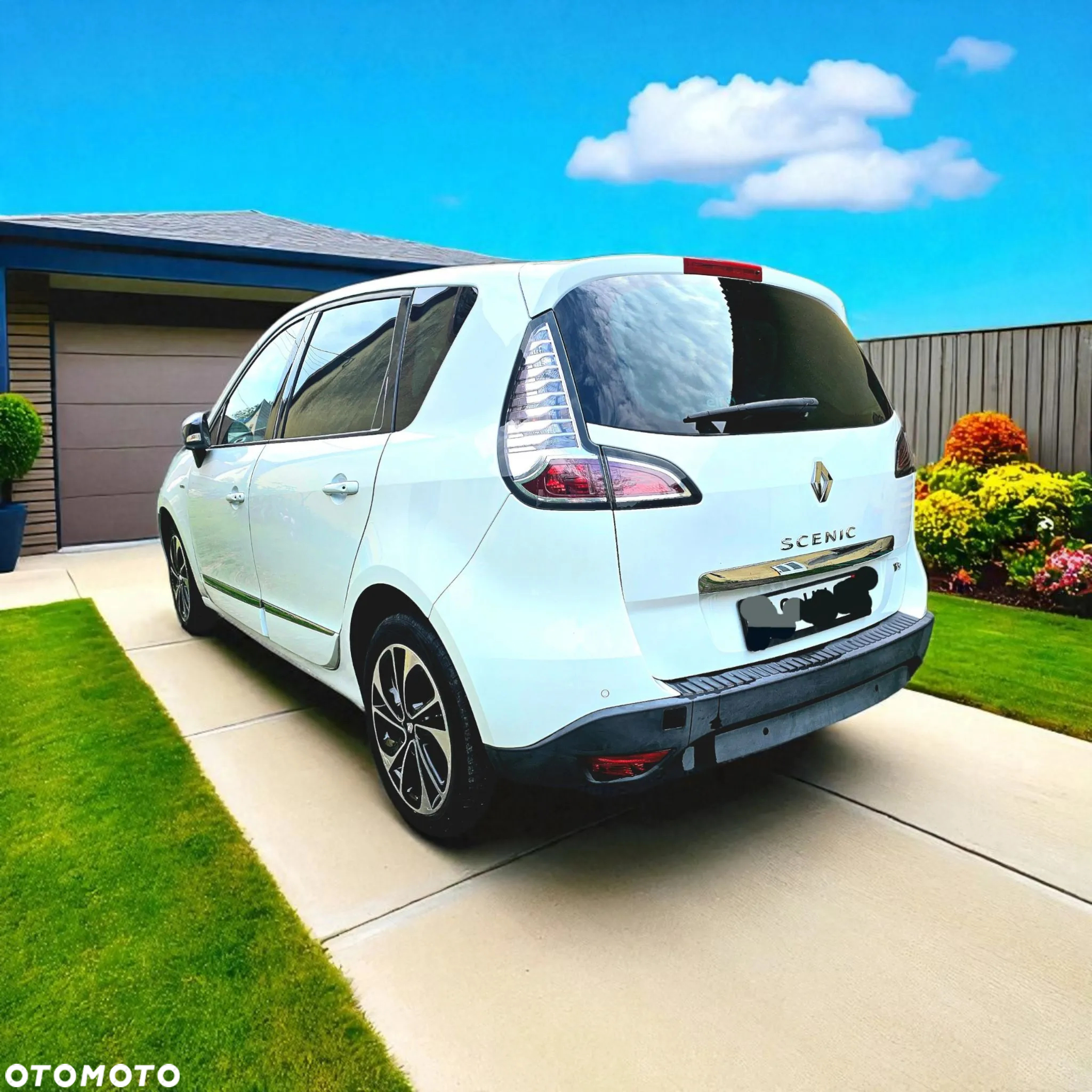 Renault Scenic ENERGY TCe 130 BOSE EDITION - 2