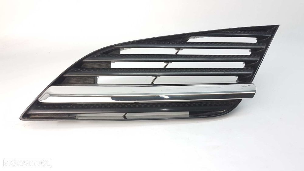 GRELHA DA FRENTE NISSAN PRIMERA BERLINA (P12) ACENTA - 1