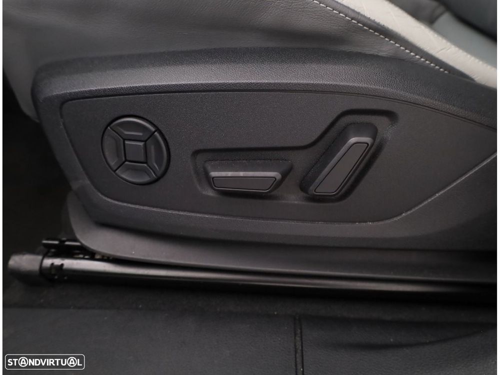 Audi Q3 Sportback 40 TDI quattro S line S tronic - 31