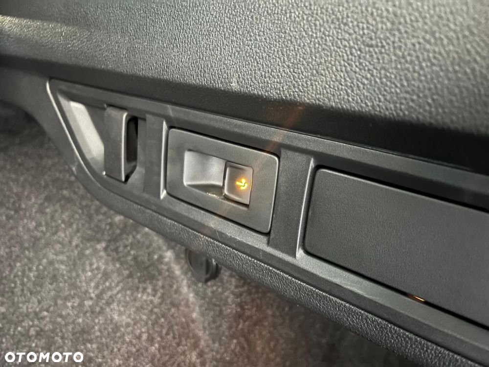 Skoda Octavia 1.5 TSI ACT Style - 8