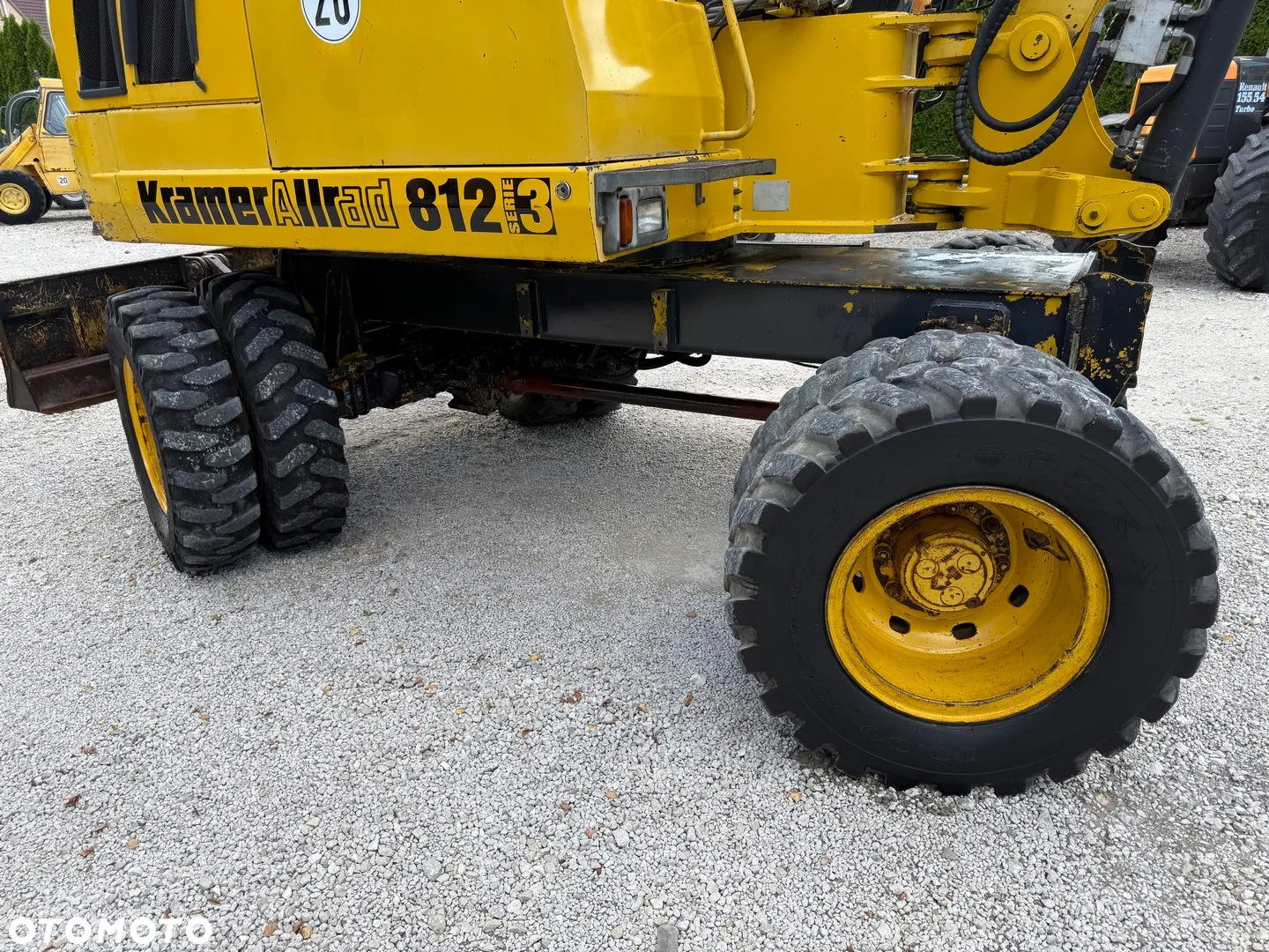 Kramer 812 KOPARKA KOŁOWA/ 12 TON / DWIE OSIE SKRĘTNE / MAŁE GABARYTY / BARDZO ZWROTNA / ZADBANA Z NIEMIEC / 70 75 80 90 100 110 / 308 310 / TEREX TW - 17