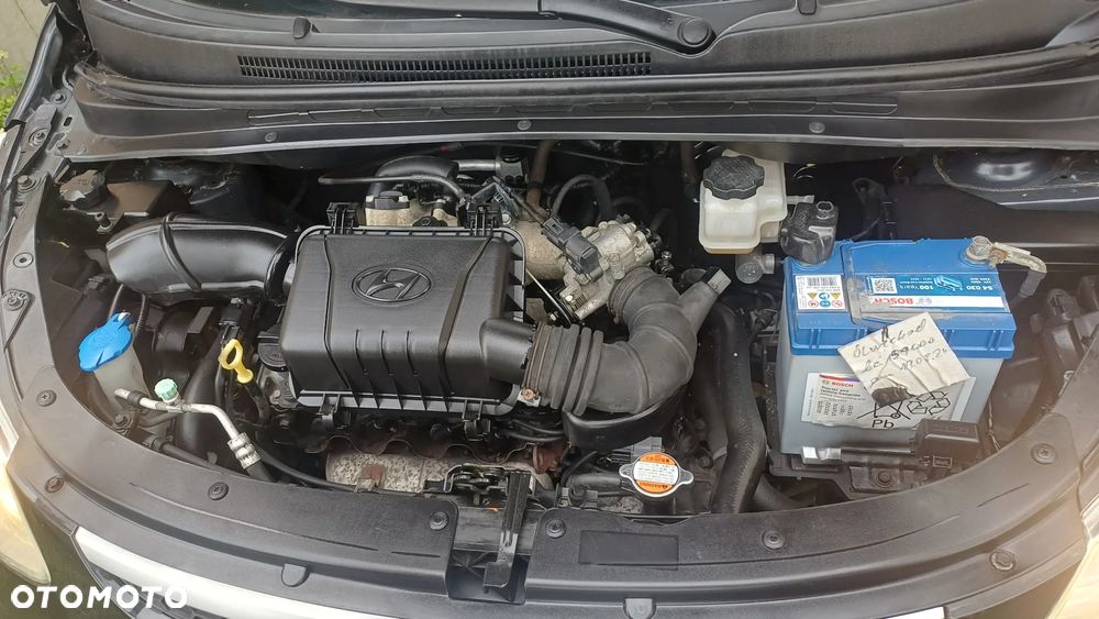 Hyundai i10 1.1 - 18