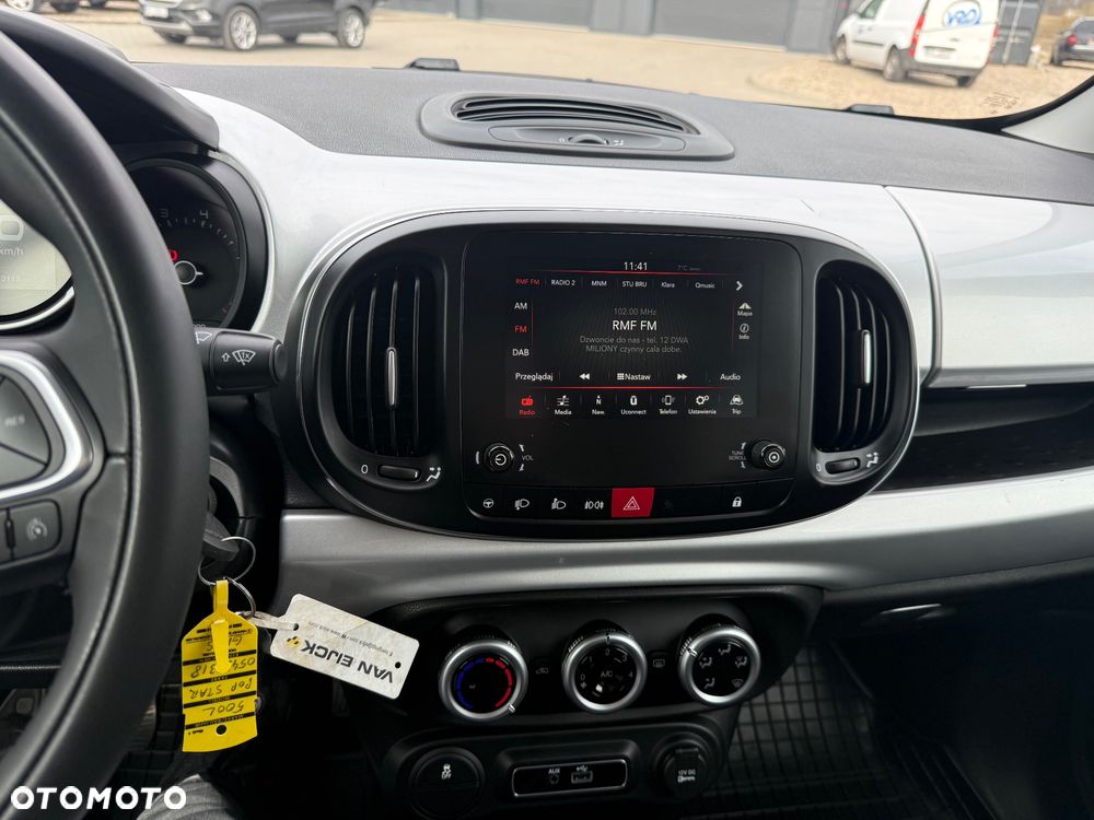 Fiat 500L Urban 1.4 16V Lounge - 23