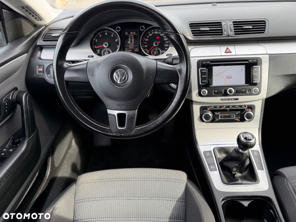 Volkswagen Passat CC 1.8 TSI - 12