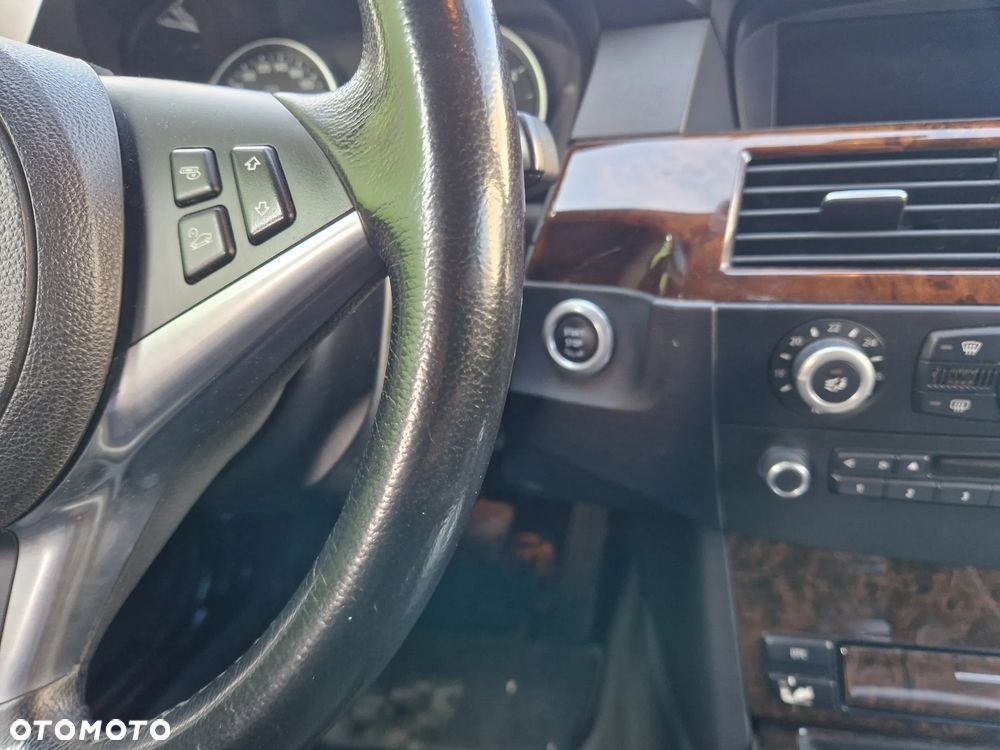 BMW Seria 5 530d xDrive - 18