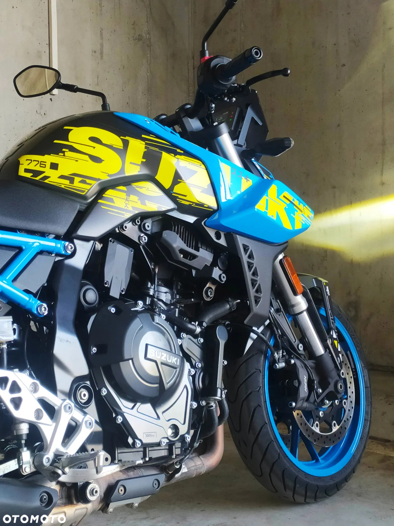 Suzuki GSX - 15