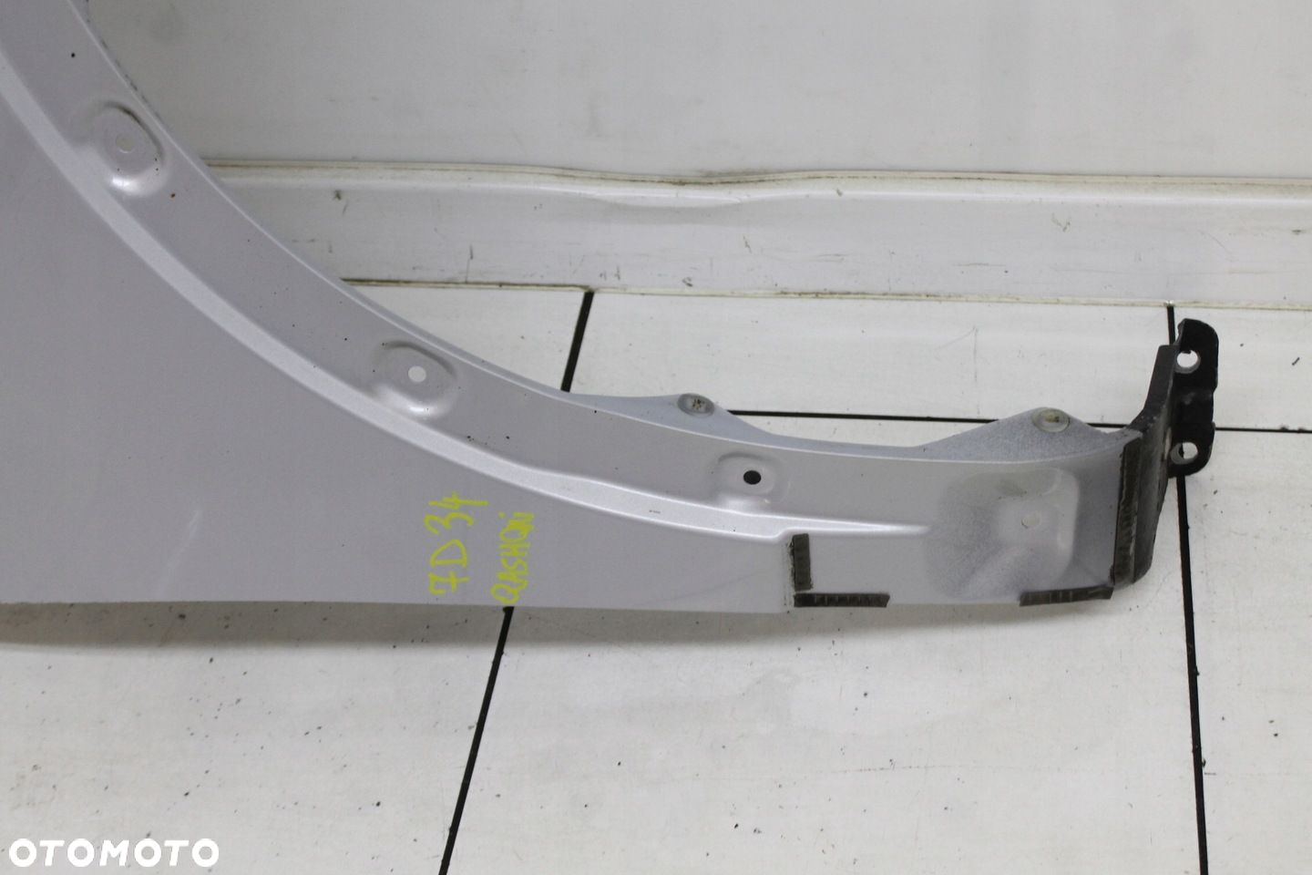 NISSAN QASHQAI I J10 2006R- BŁOTNIK PRAWY PRZÓD PRZEDNI K54 - KOD LAKIERU - 5