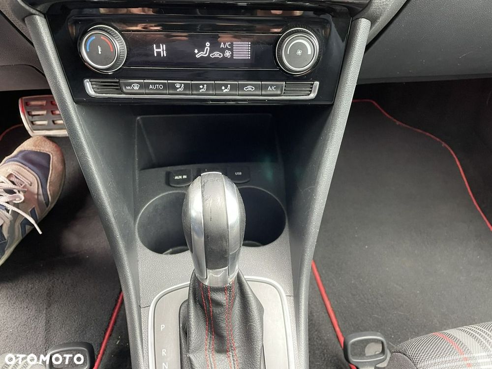 Volkswagen Polo - 18
