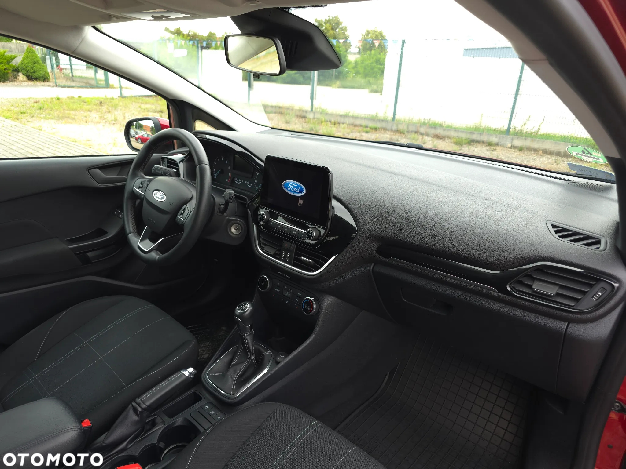 Ford Fiesta 1.1 Titanium ASS - 14