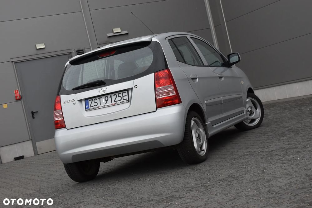 Kia Picanto - 36