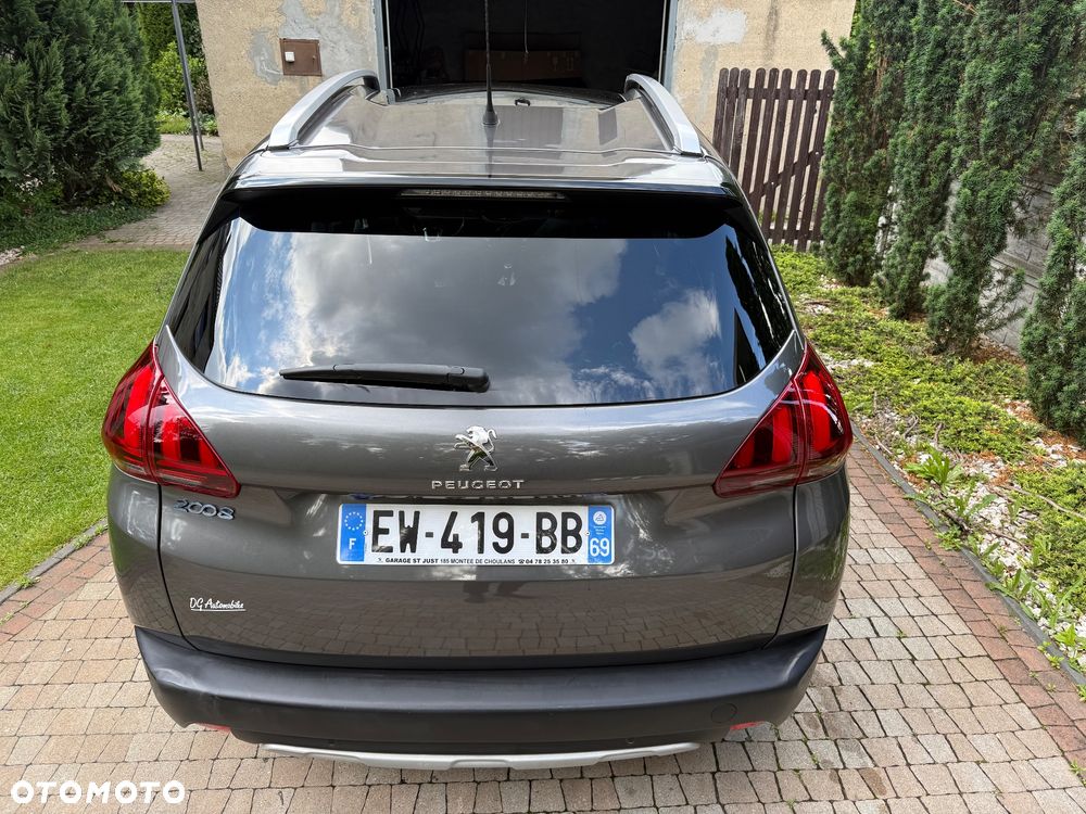Peugeot 2008 PureTech 110 Stop&Start EAT6 Allure - 8