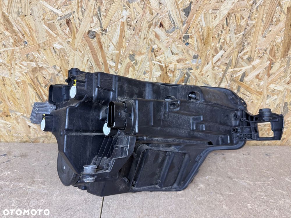 LAMPA LEWA FULL LED SKODA KAROQ LIFT 57B 57B941009 - 2