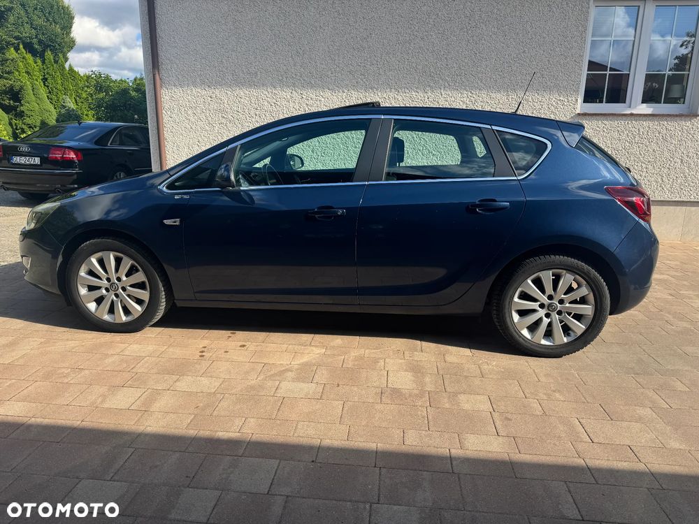Opel Astra 1.6 CDTI Sport - 2