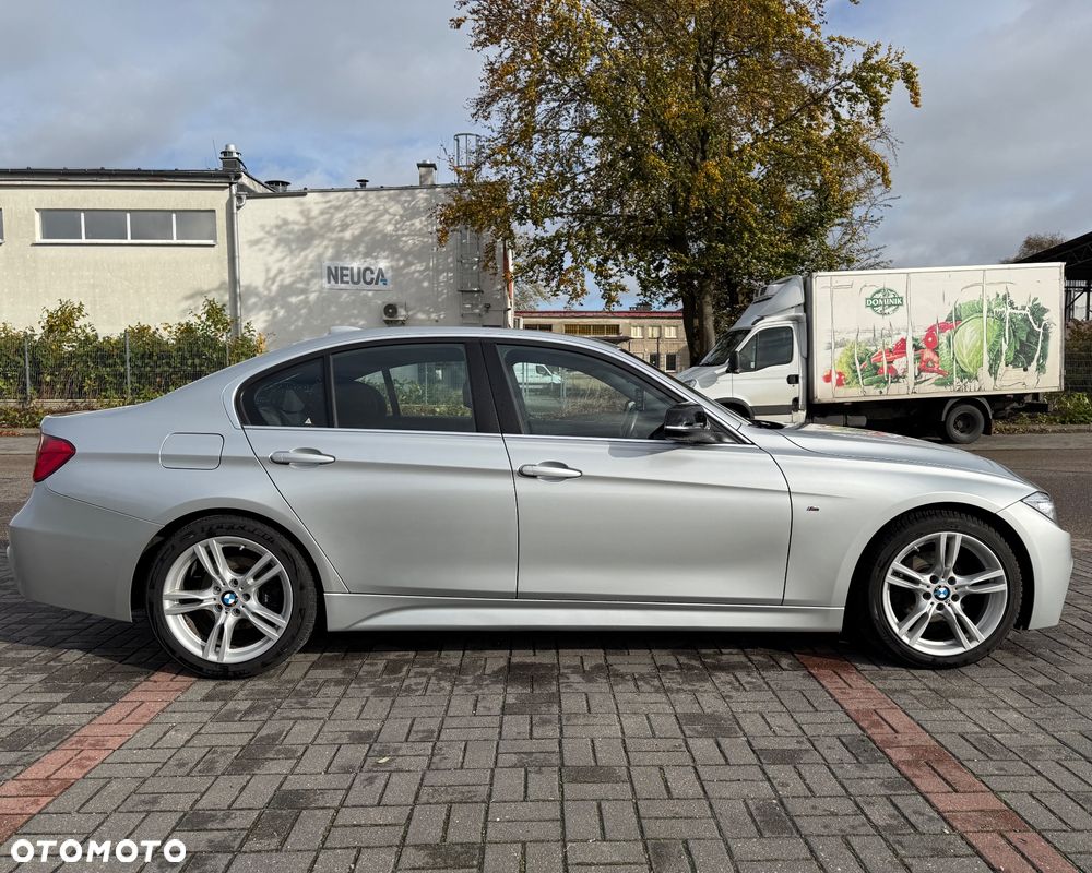 BMW Seria 3 316i M Sport - 6