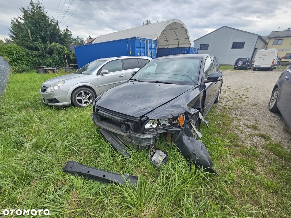 Volvo V50 - 4