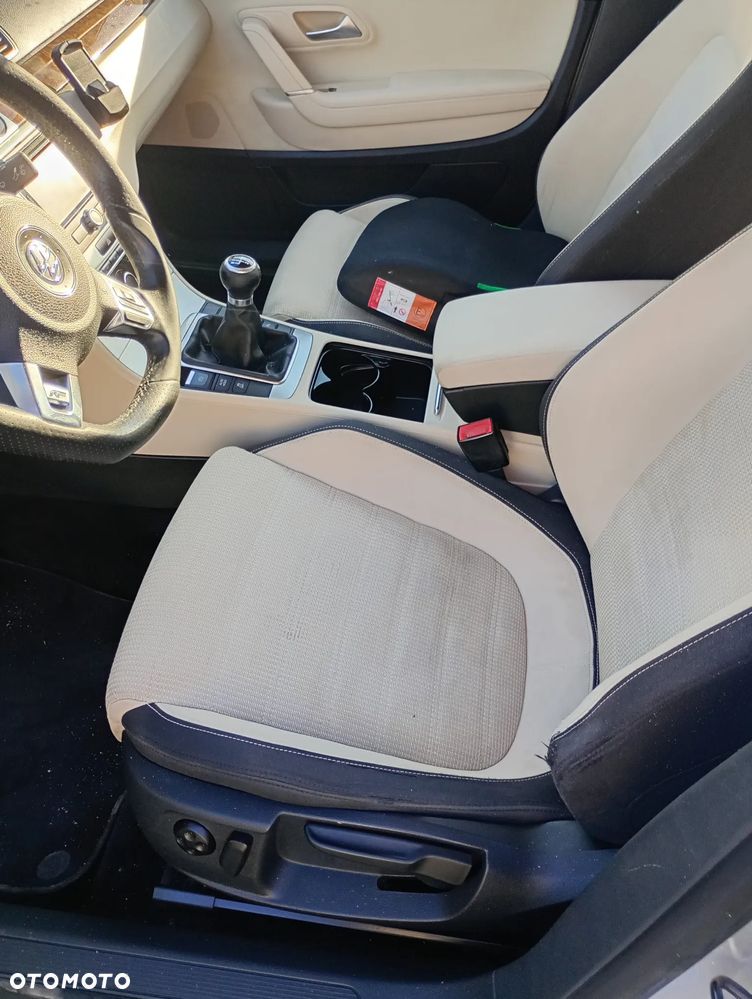 Volkswagen Passat CC 2.0 TDI DPF BMT - 25