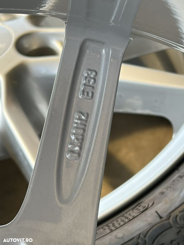 vând jante originale pe 18” Porsche Cayenne cu anvelope de iarnă - 8