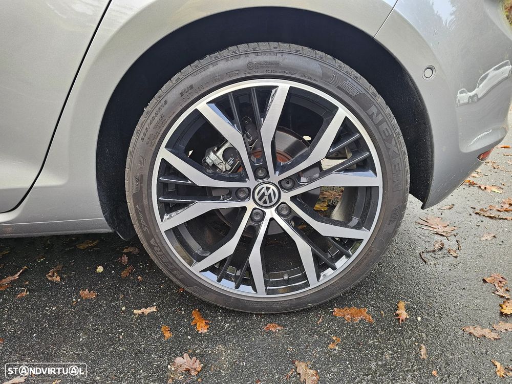 VW Golf ver-1-6-tdi-r--line - 24