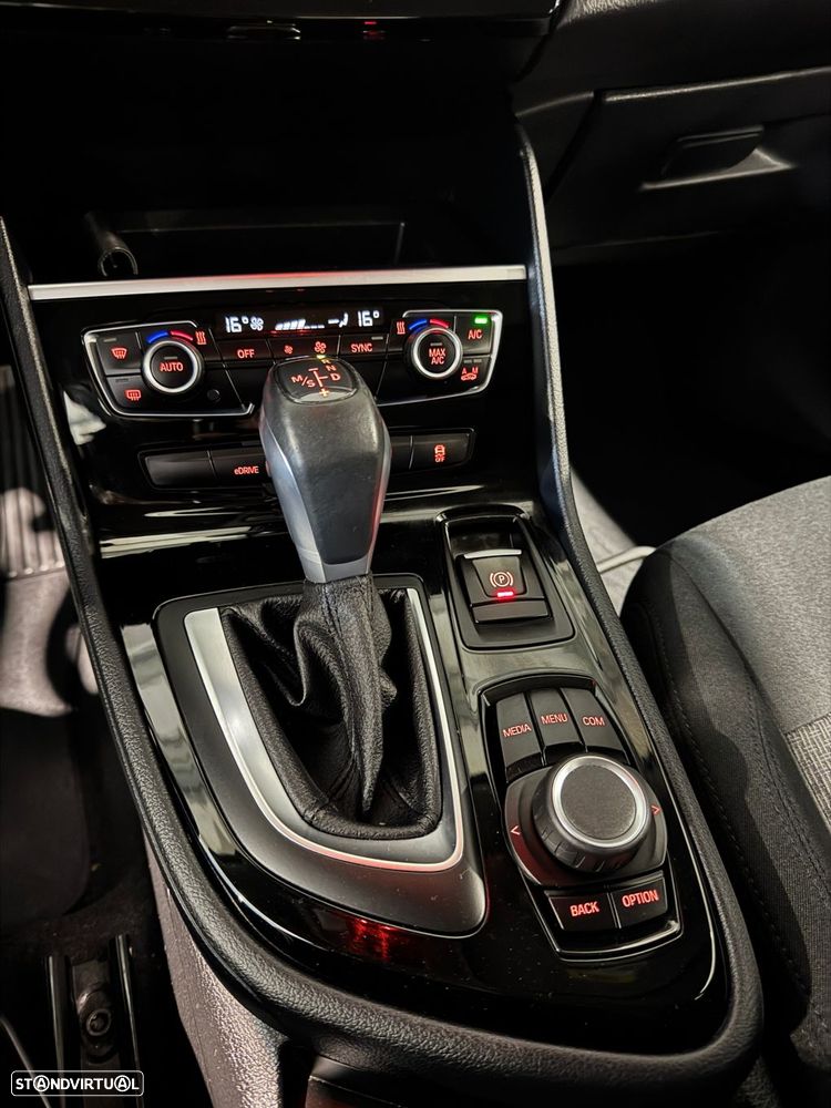 BMW 225 - 24
