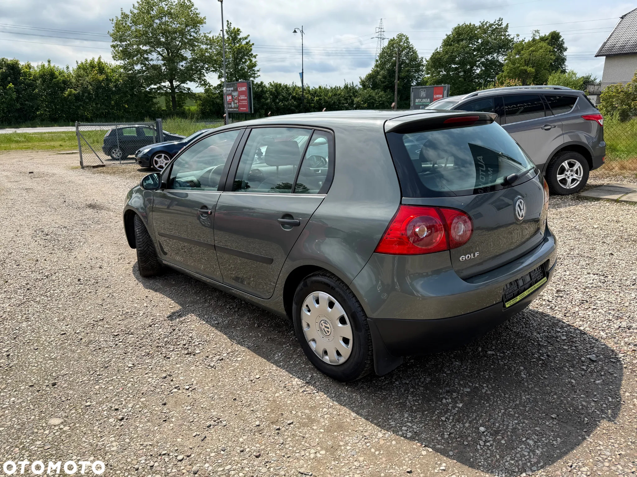 Volkswagen Golf - 5
