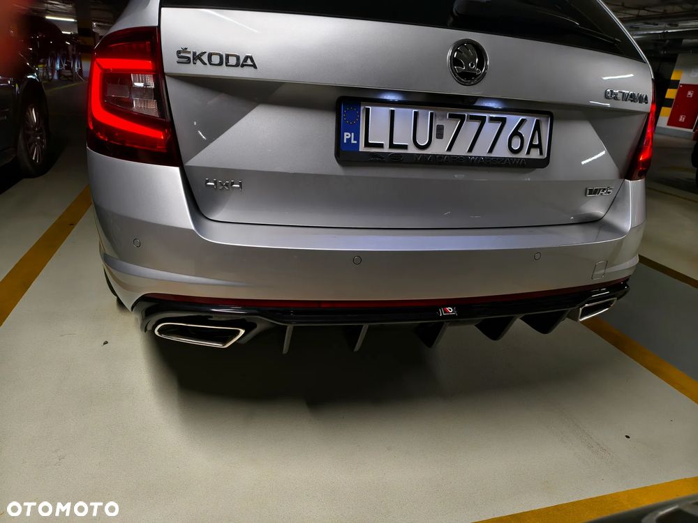 Skoda Octavia 2.0 TDI 4x4 RS Challenge DSG - 4