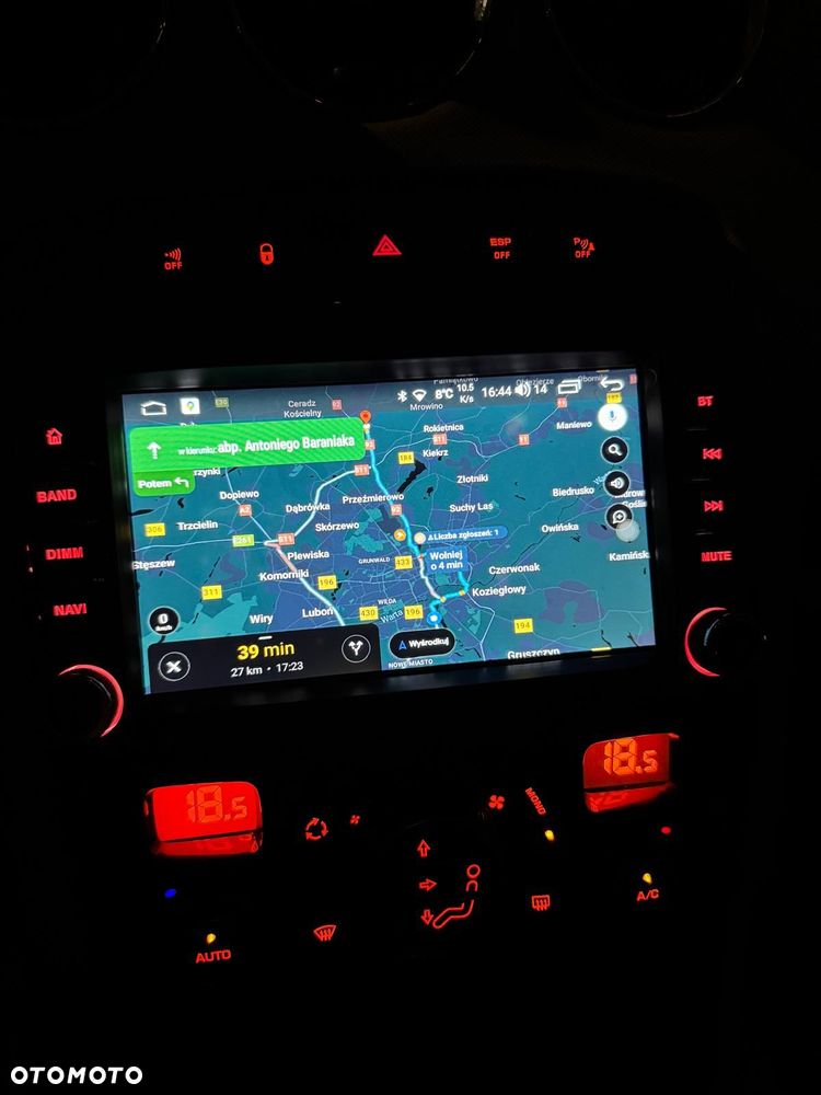 Peugeot 308 HDi FAP 135 Business Line - 18