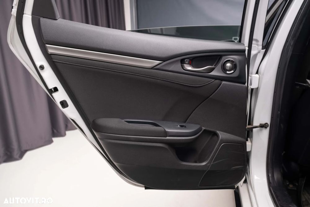 Honda Civic - 27