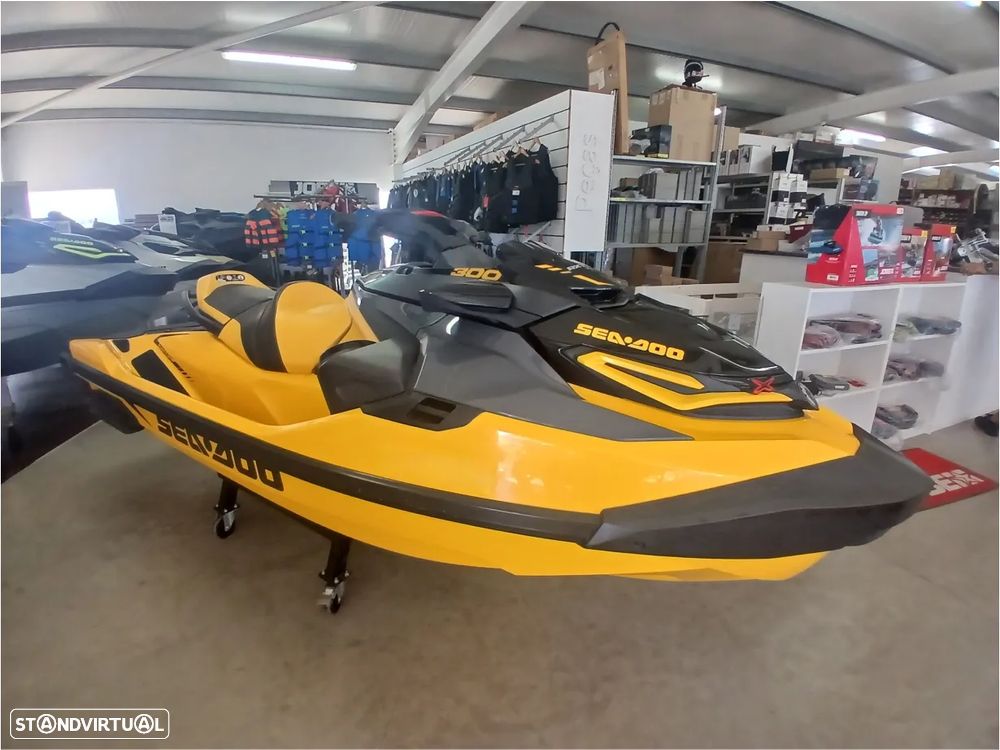 Sea-Doo RXT-X 300 - 13