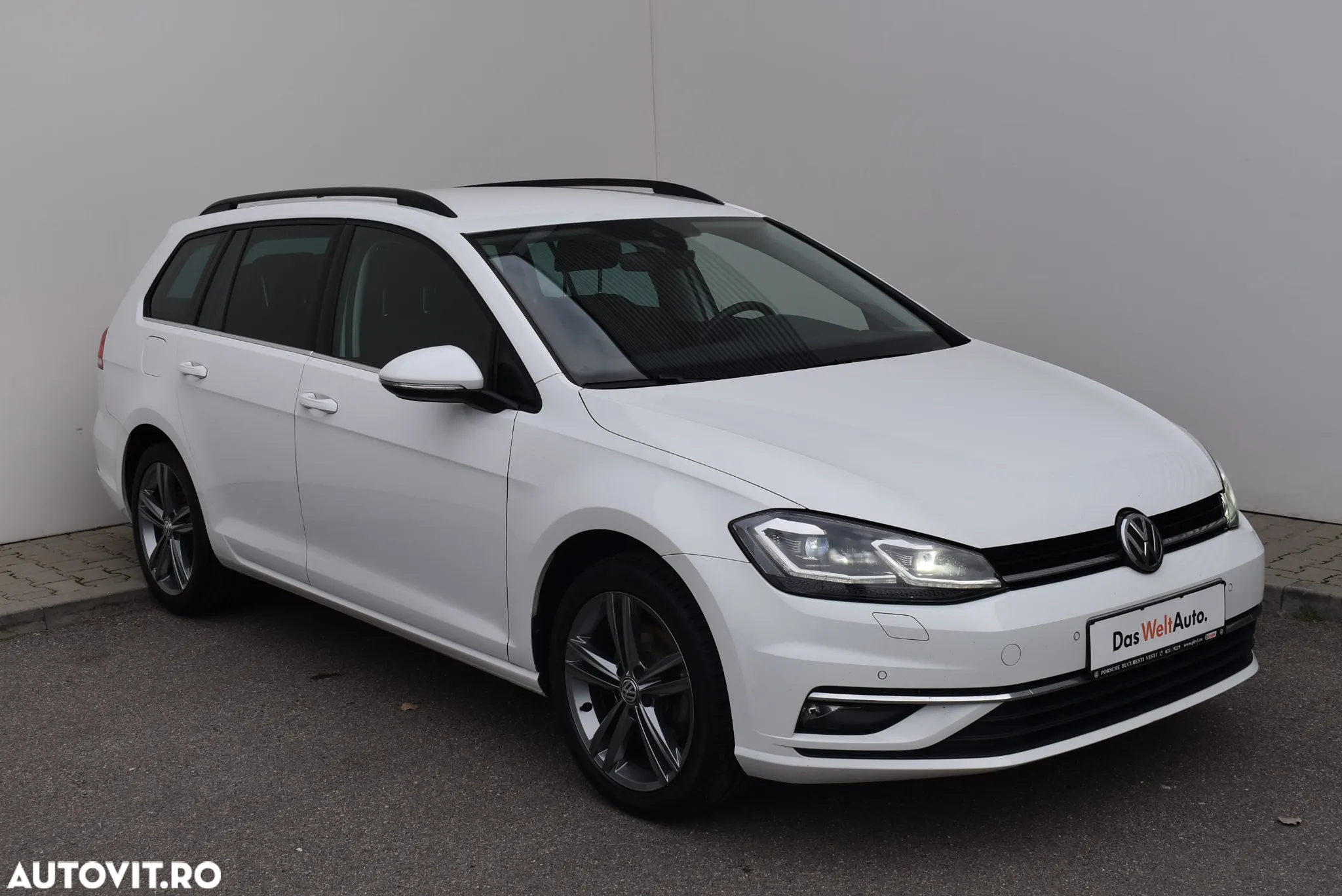 Volkswagen Golf Variant 2.0 TDI SCR DSG Highline - 3